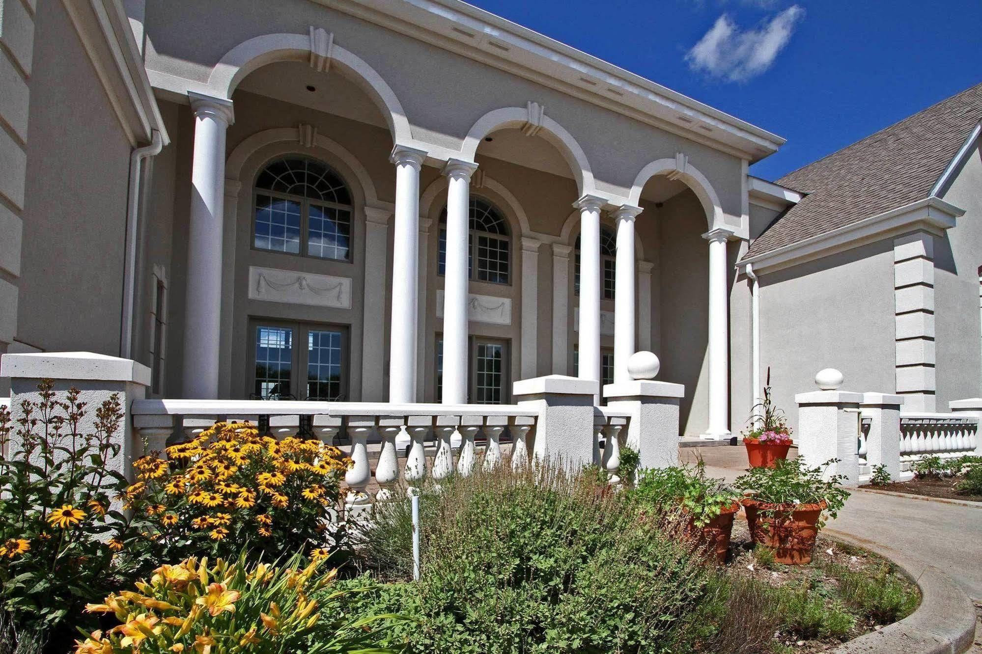 Claremont Inn & Winery Stratton 외부 사진